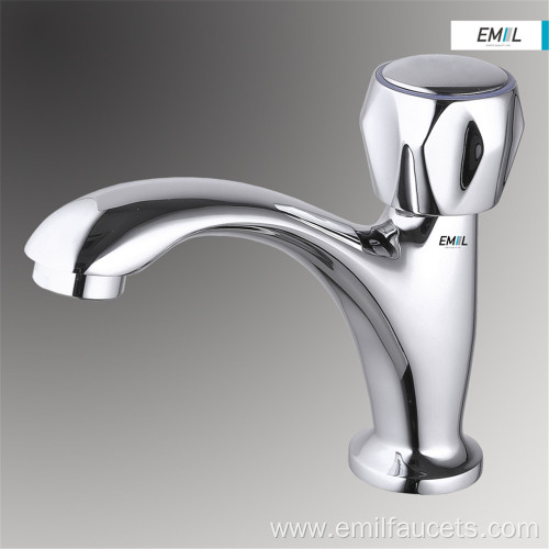 Time delay swivel faucet tap